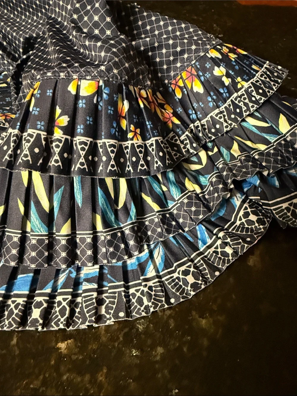 Tennis Lucky in Love Navy L Multicolor Tiered Pleated Mini Skort
